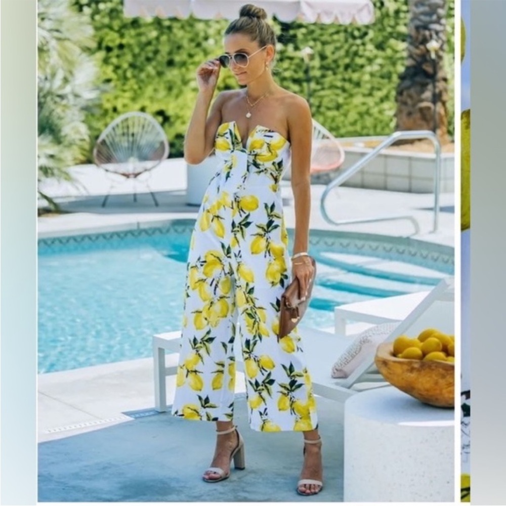 NWT English Factory Lemon Print Front Bow Strapless Jumpsuit Size S Stretch